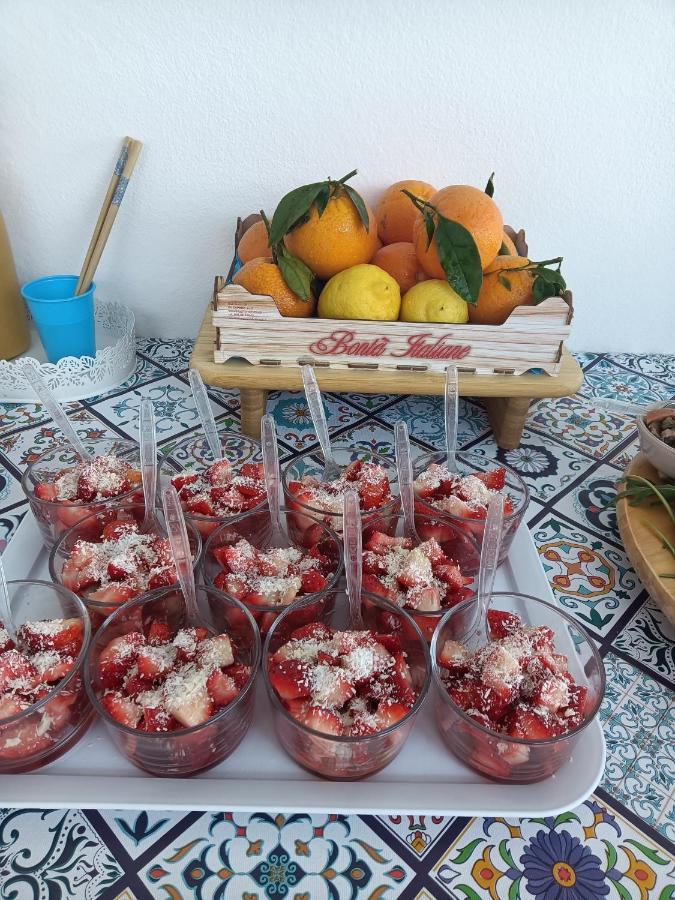 B&B Solarium Lido di Noto エクステリア 写真